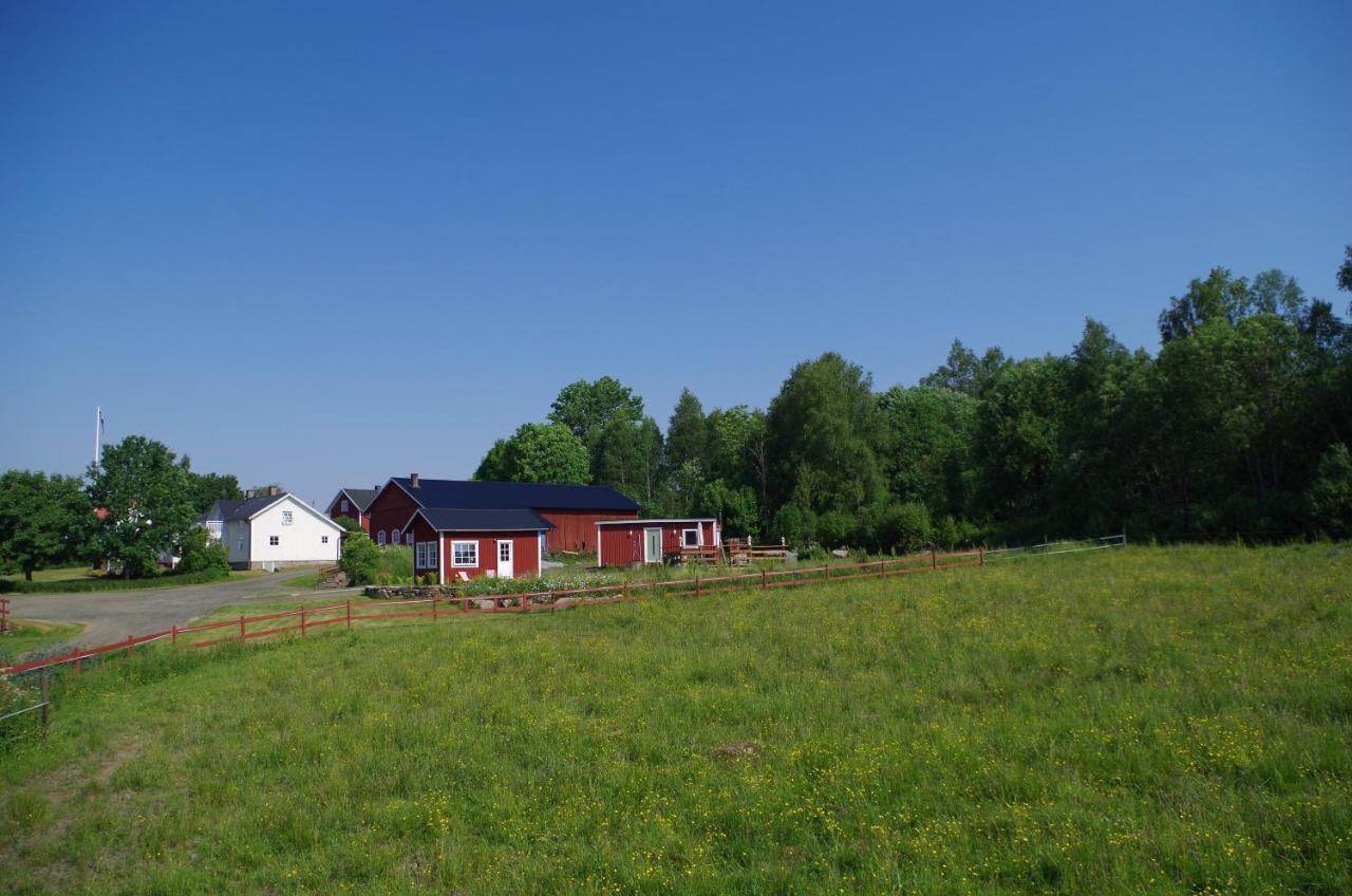 Ekereds Gardsstuga Dalstorp Exterior photo